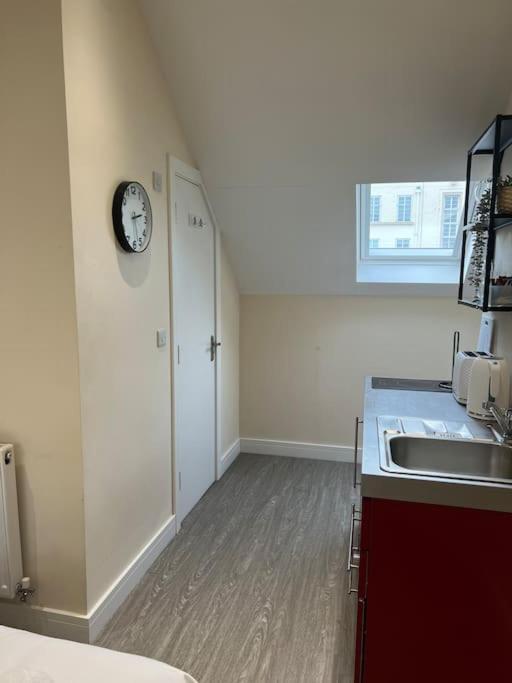 6 Studio Flat, 50M To Airbus Bristol Extérieur photo